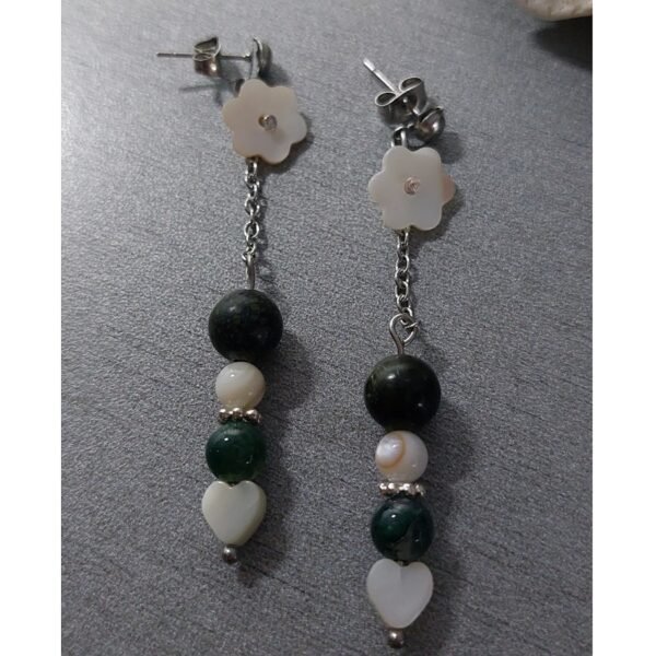 Boucles Fleur nacrée et serpentine – Image 3