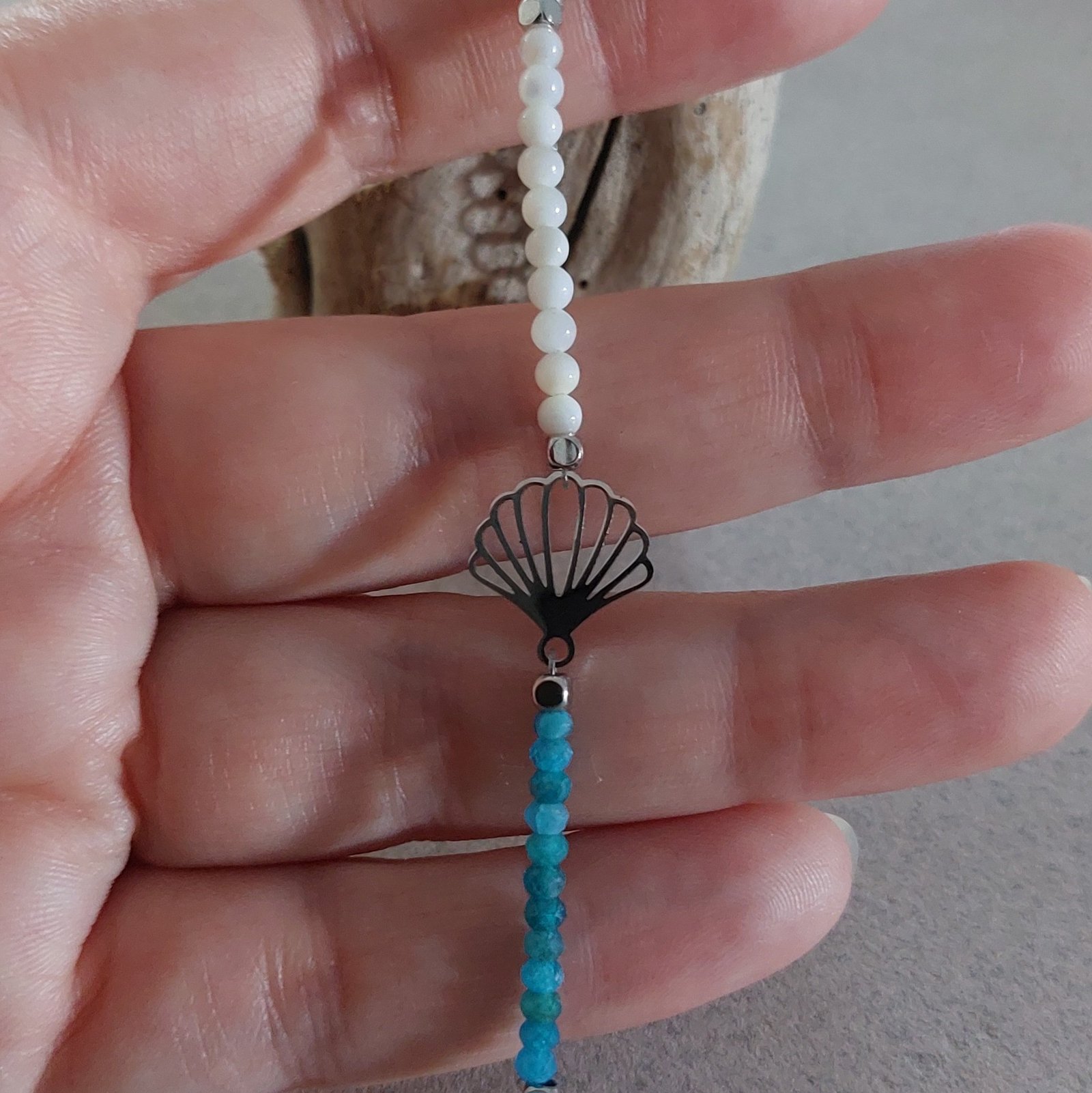 Bracelet coquille et apatite – Image 3