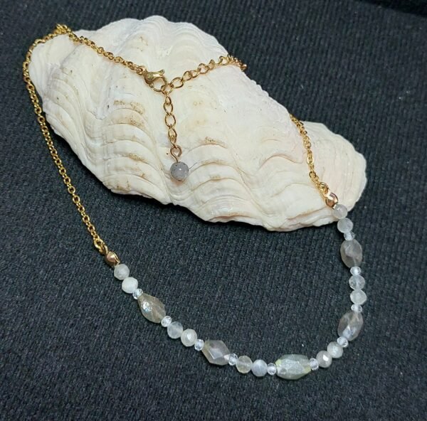 Collier en labradorite