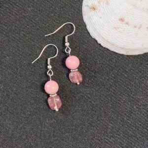 Boucles en rhodonite et quartz fraise