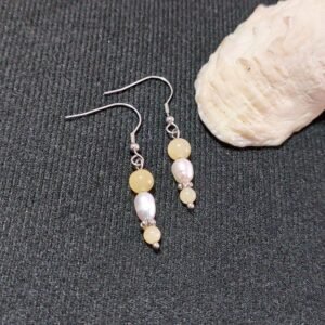 Boucles en calcite et perles