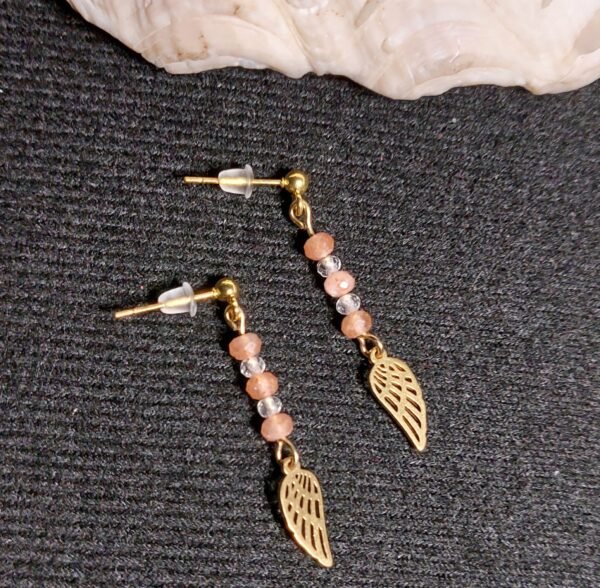 Boucles en pierre de soleil