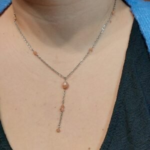Collier en Y en pierre de soleil