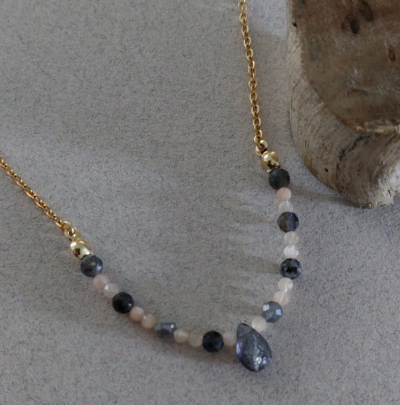 Collier iolite et pierre de lune – Image 2