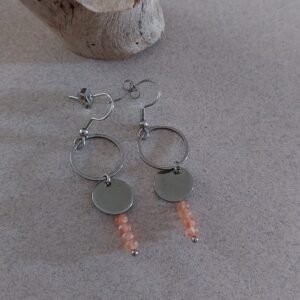 Boucles en pierre de soleil