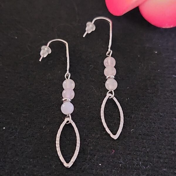 Boucles en quartz rose – Image 2