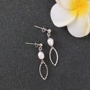 Boucles en perles