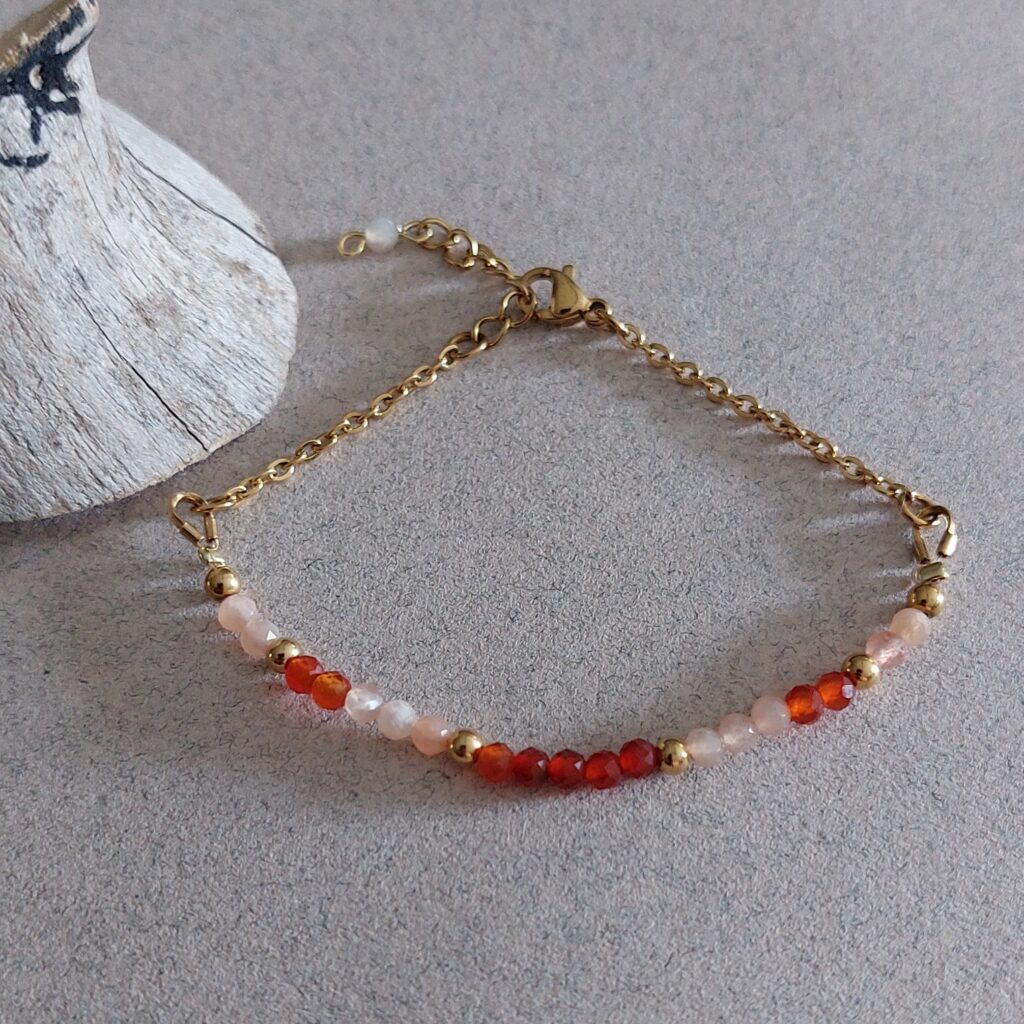 Bracelet Aura ▪︎ Cornaline et pierre de lune - Créativité et féminité