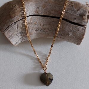 Collier avec pendentif